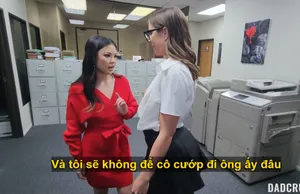 Cô chủ phòng xông hơi vụng trộm cùng trai trẻ khoai to
